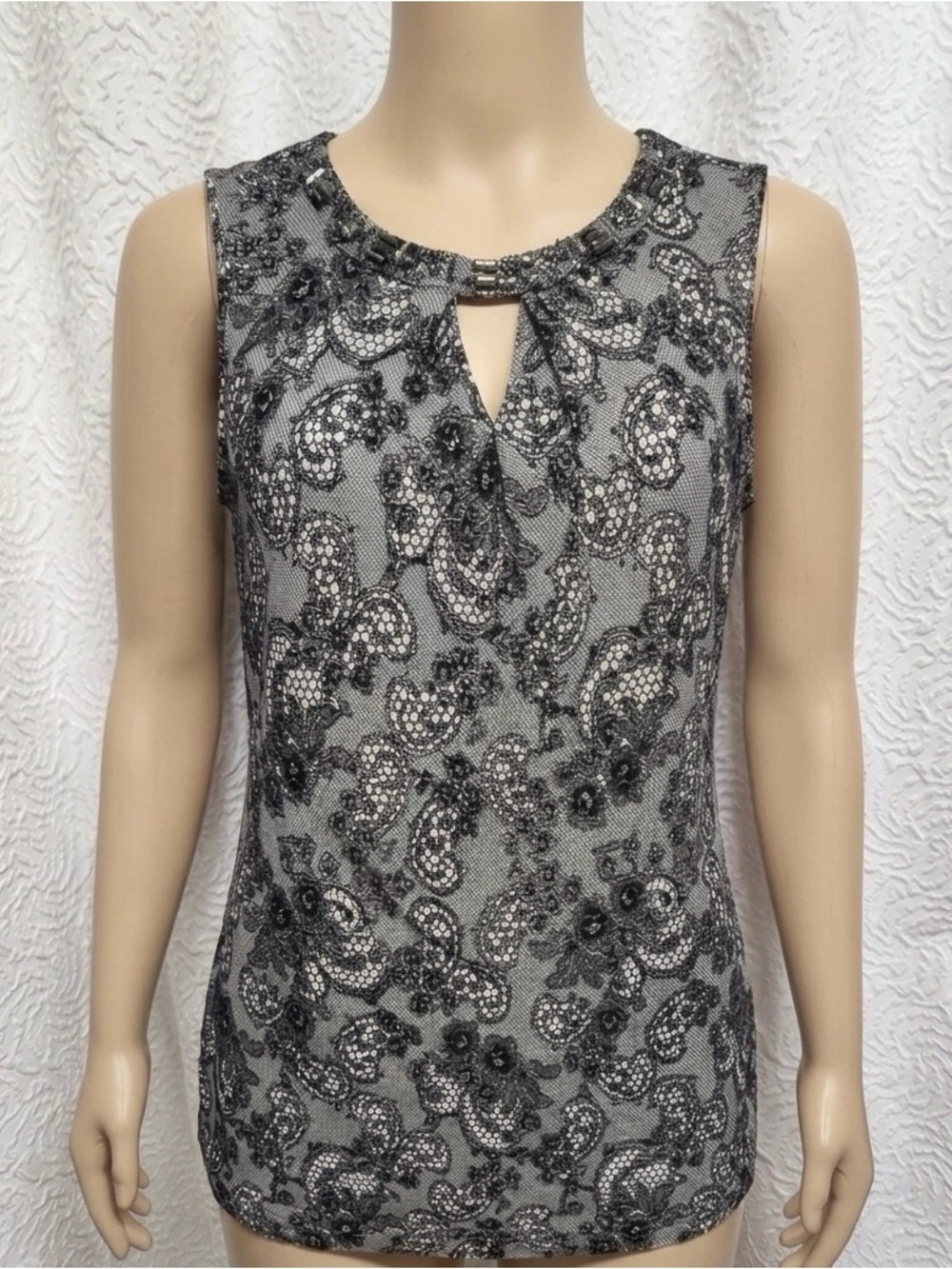 Worthington Black White Lace Paisley Sleeveless Blouse Keyhole Neck Top Size